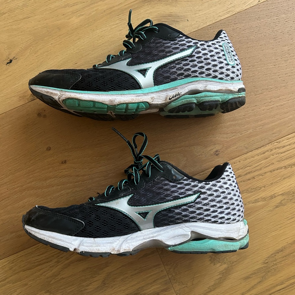 Mizuno J1GD150303 Womens Wave Rider 18 Running Shoes Sneakers Black/Teal Sz 9
